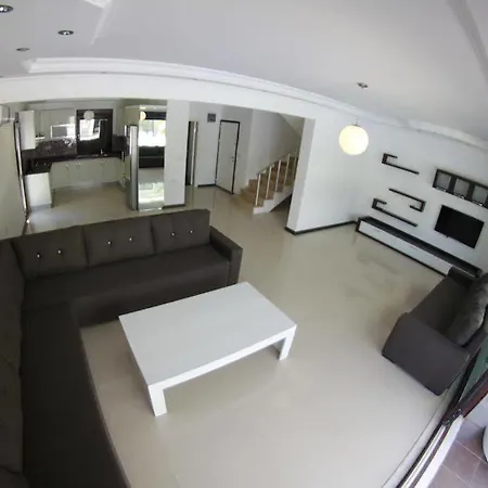 Bamont Villas *