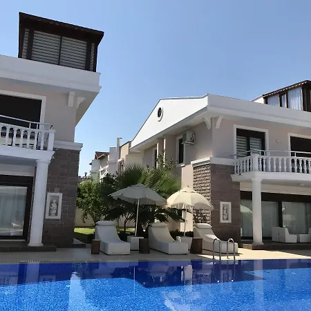 Bamont Villas Вилла *