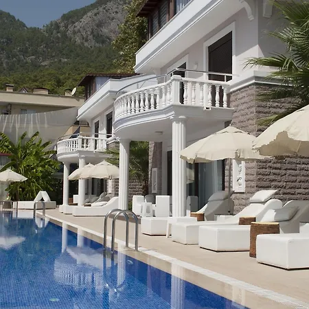 Вилла Bamont Villas