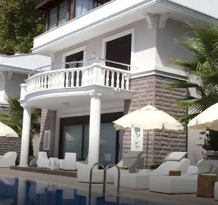Bamont Villas *